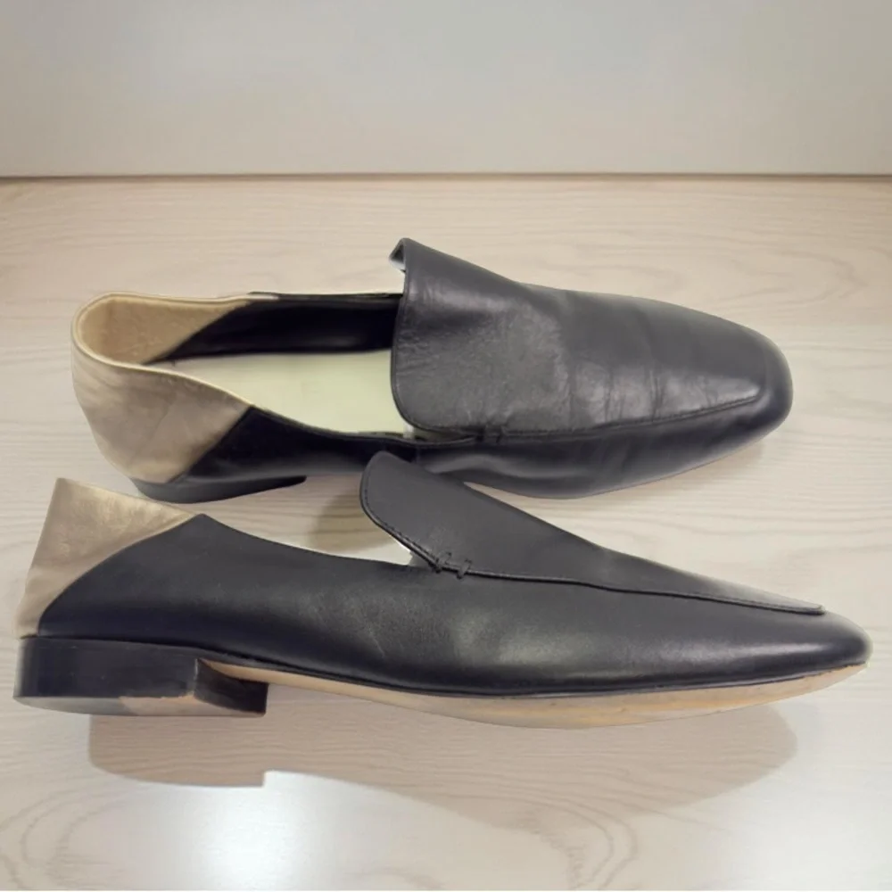 1. State Women's Black and Gold Leather Flats Size 7.5